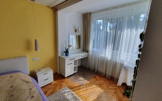 Apartament cu 3 camere, 61mp, garaj, Zona Tudor Vladimirescu - Poză 3