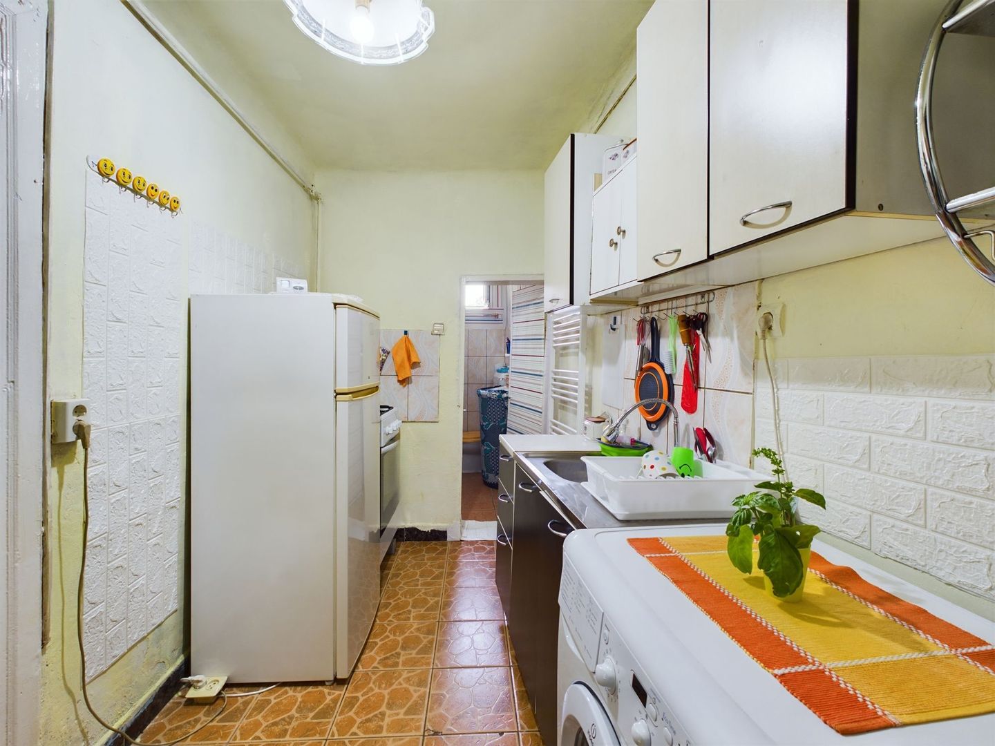 Apartament cu 1 cameră pe Strada Desseanu - Poză 4