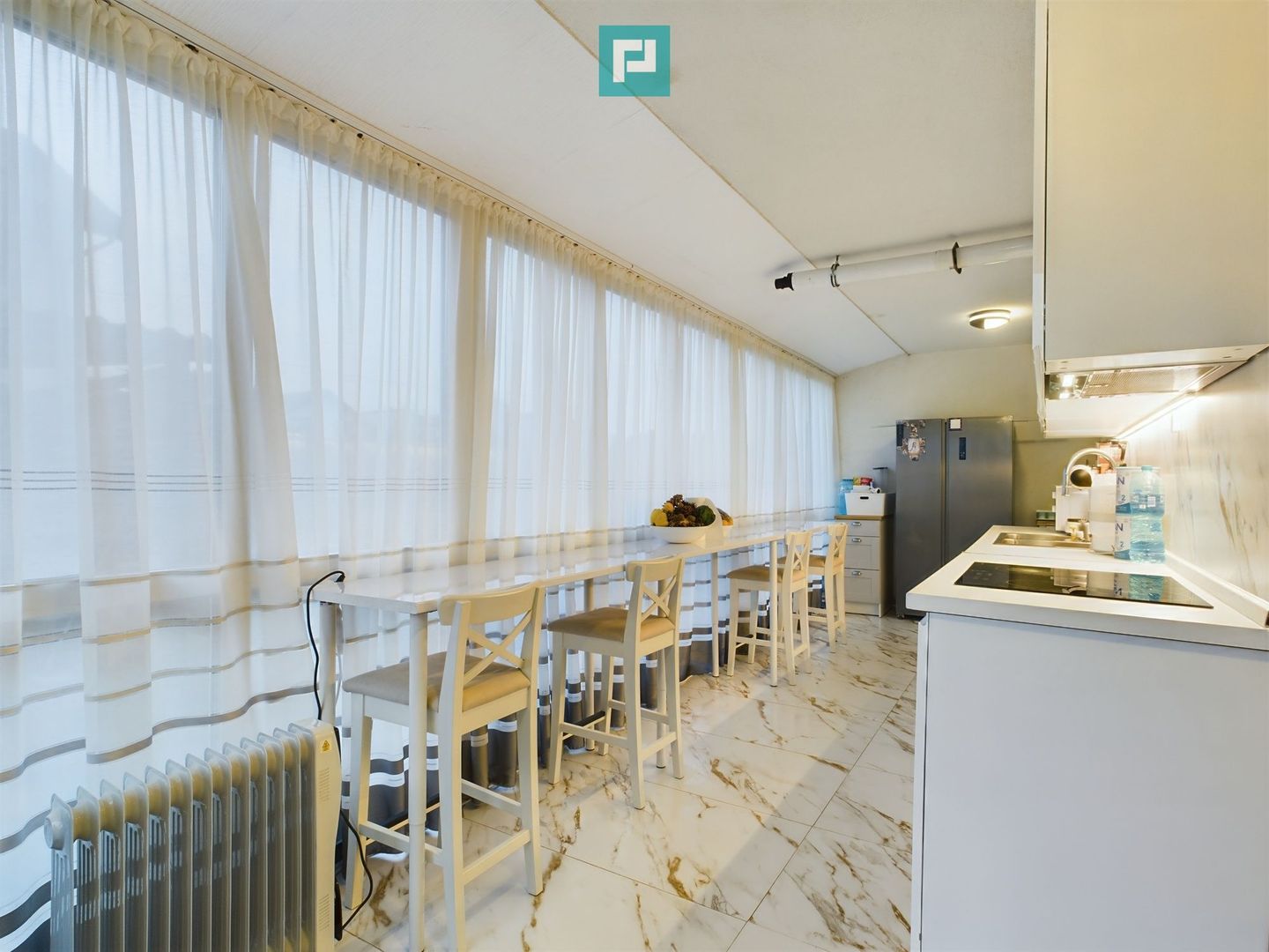 Apartament modern cu 3 camere și curte privată generoasă – Dumbrăvița - Poză 10