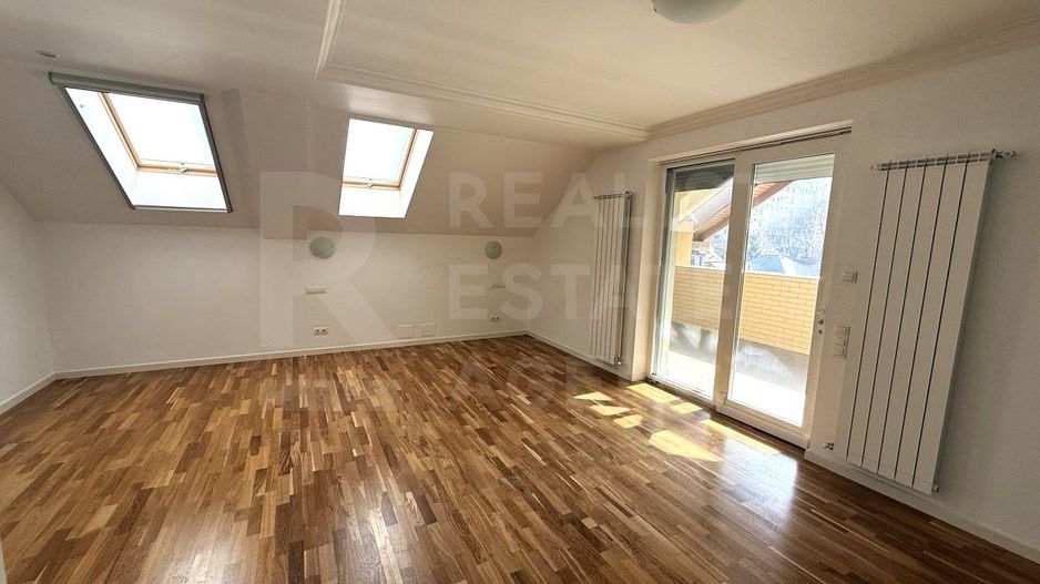 Chirie, casă, 5 camere, str. Frumoasa, Centru - Poză 8