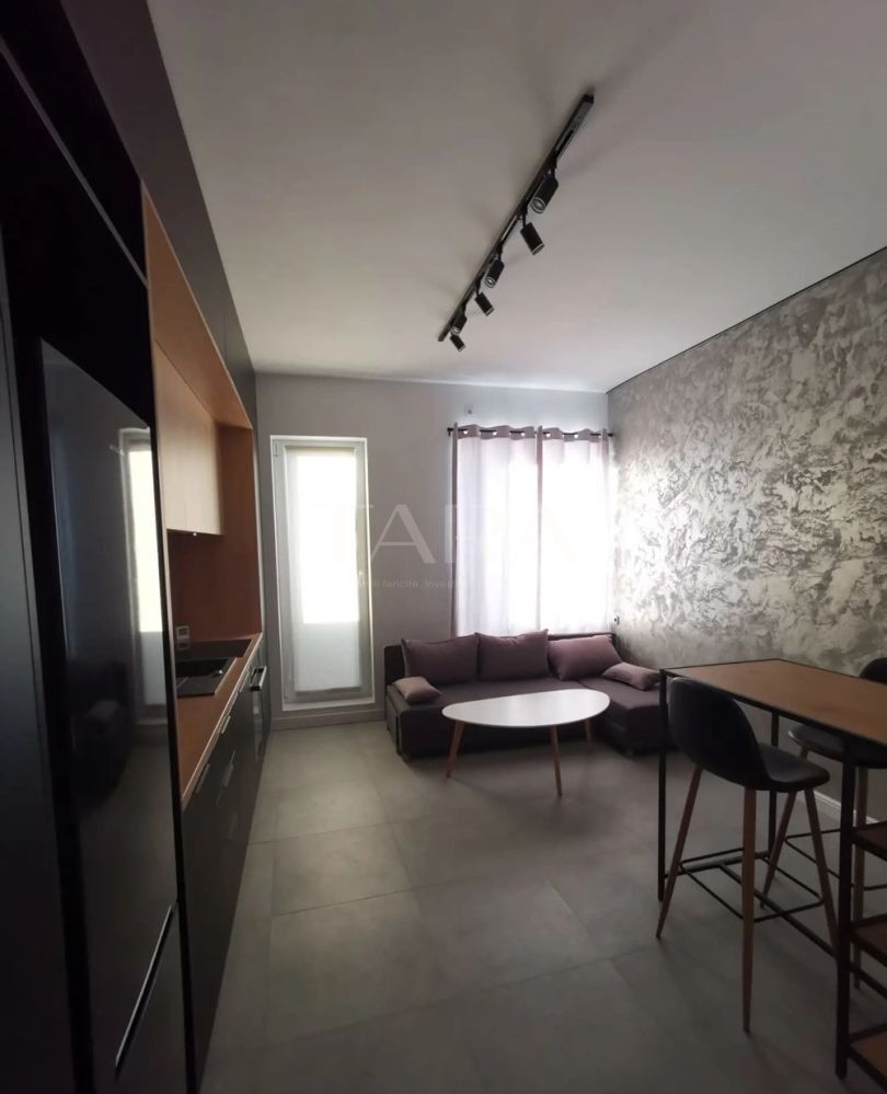 Penthouse ultrafinisat. Zona linistita, de case. Floresti. - Poză 1