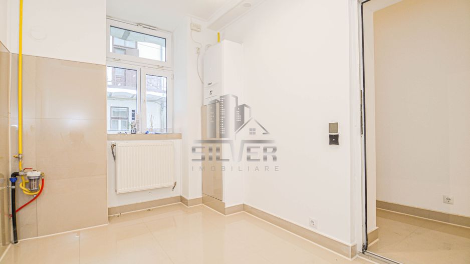 Apartament / Birou 2 camere decomandate in zona Centrala Cluj-Napoca - Poză 8