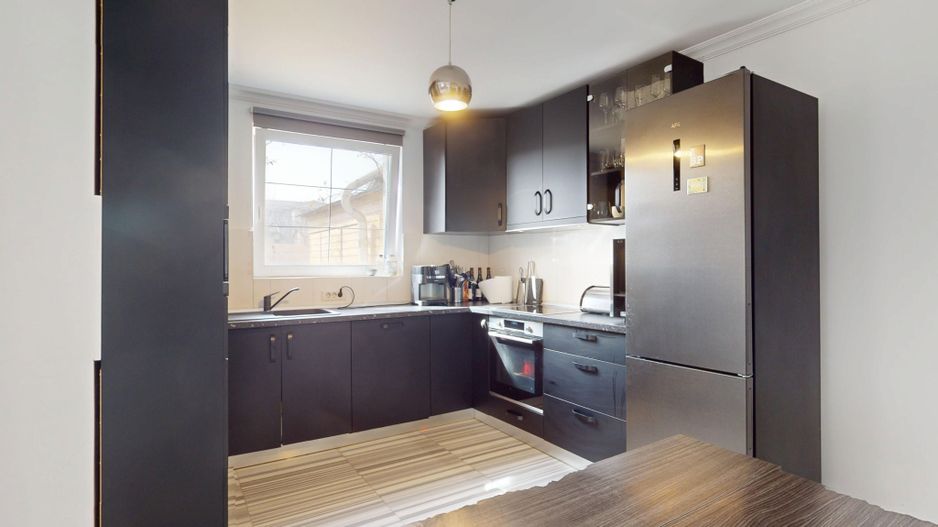 DOBROESTI - Ciresului | Vila tip Duplex - Curte + Parcari - Poză 11