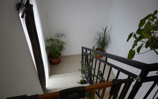Casă familială spațioasă în zonă liniștită | Sângeorgiu de Mureș | - Poză 12