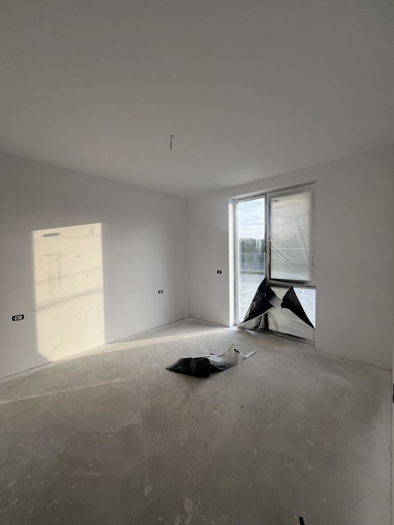 Apartament 2 cam bloc nou zona Selgros - Poză 8