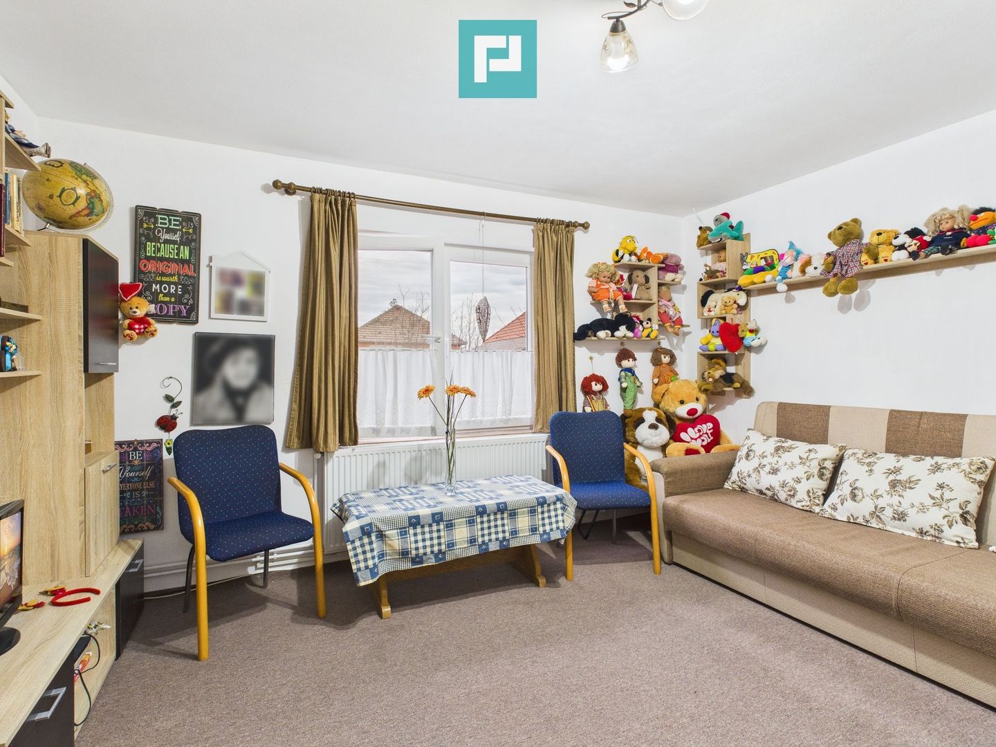 Casă cu 4 camere în Curtici pentru investiții - Poză 12