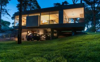 Tamasi, langa padure, 12.824 mp, deschidere 45 ml, teren cu potential - Poză 1