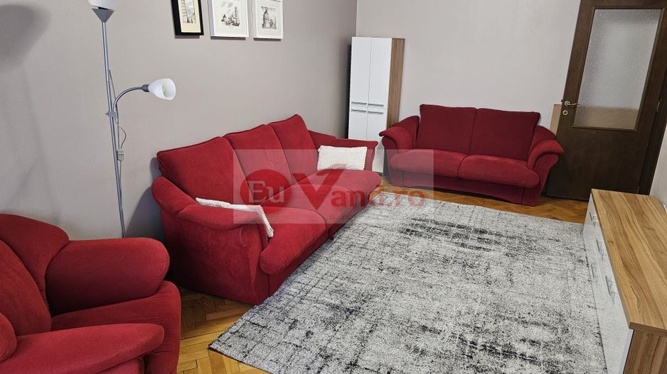 Apartament cu 3 camere, mobilat si utilat - Piata Centrala - Poză 1