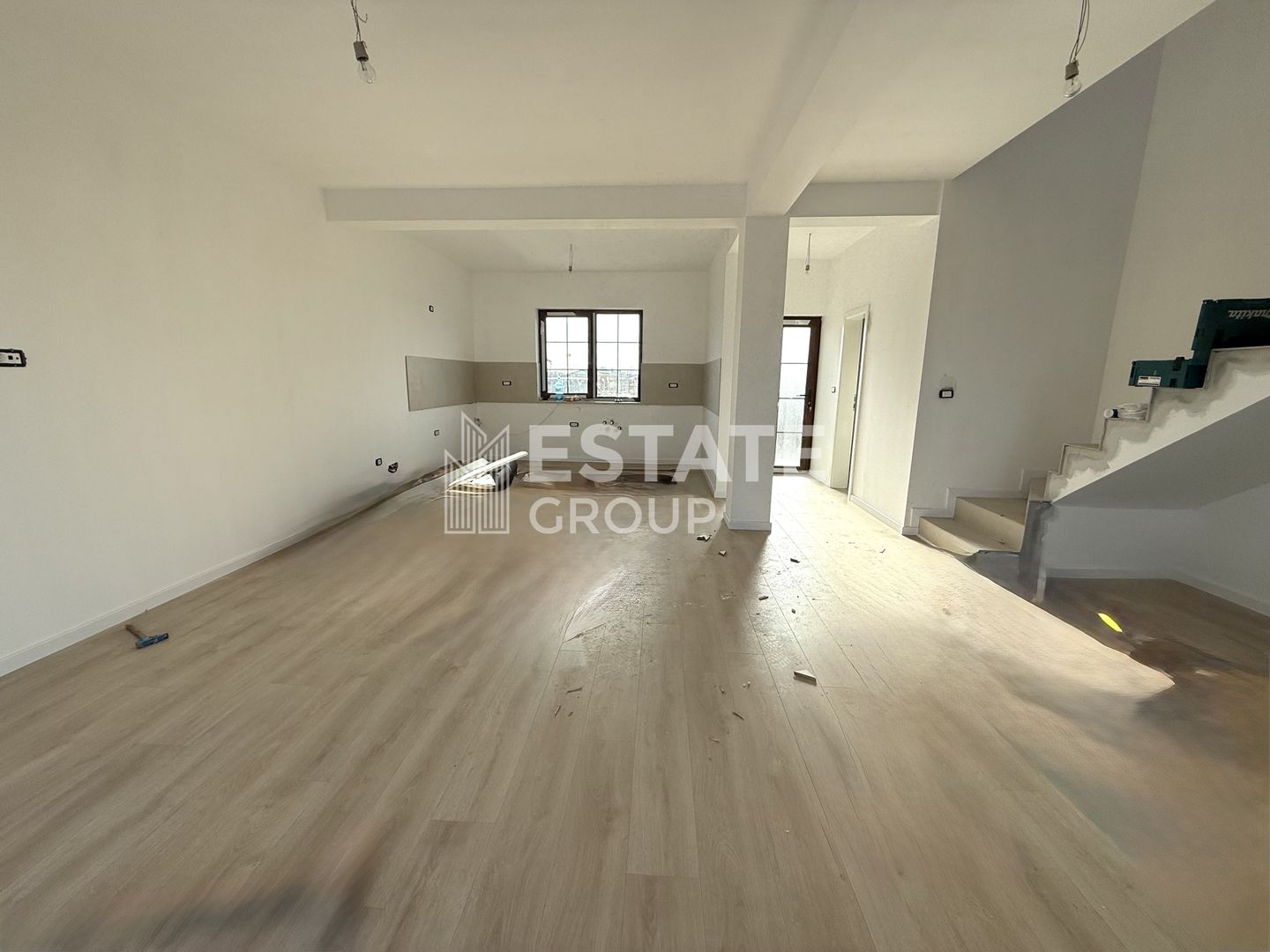 Duplex cu 3 camere despartit prin camera tehnica in Mosnita Noua - Poză 6