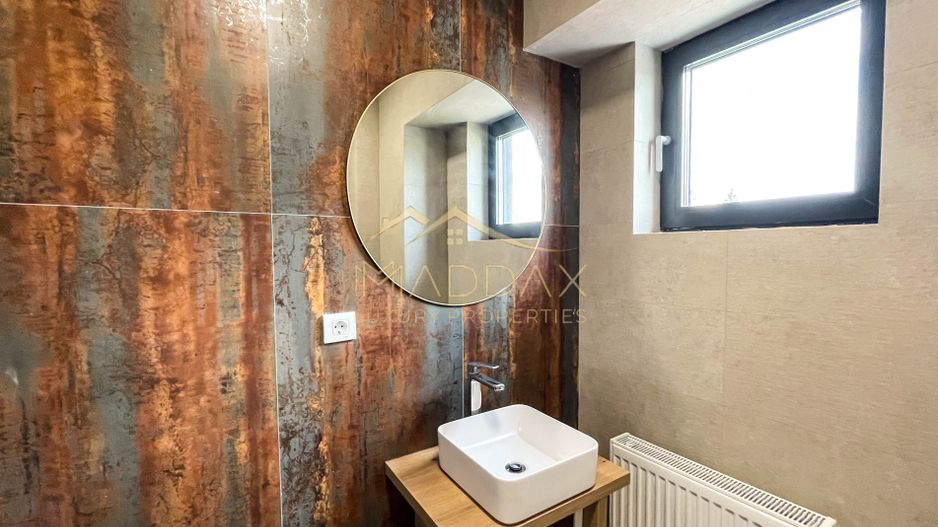 Spatiu comercial S+P+2E+M ***Prima Inchiriere*** - Poză 23