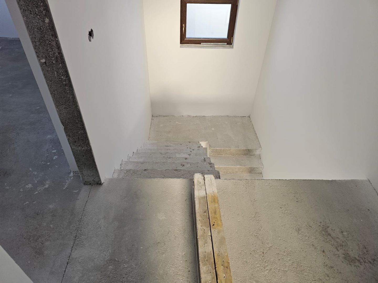 Comision 0% | Casa de vanzare in Dezmir | 149 utili | 2 parcari - Poză 11