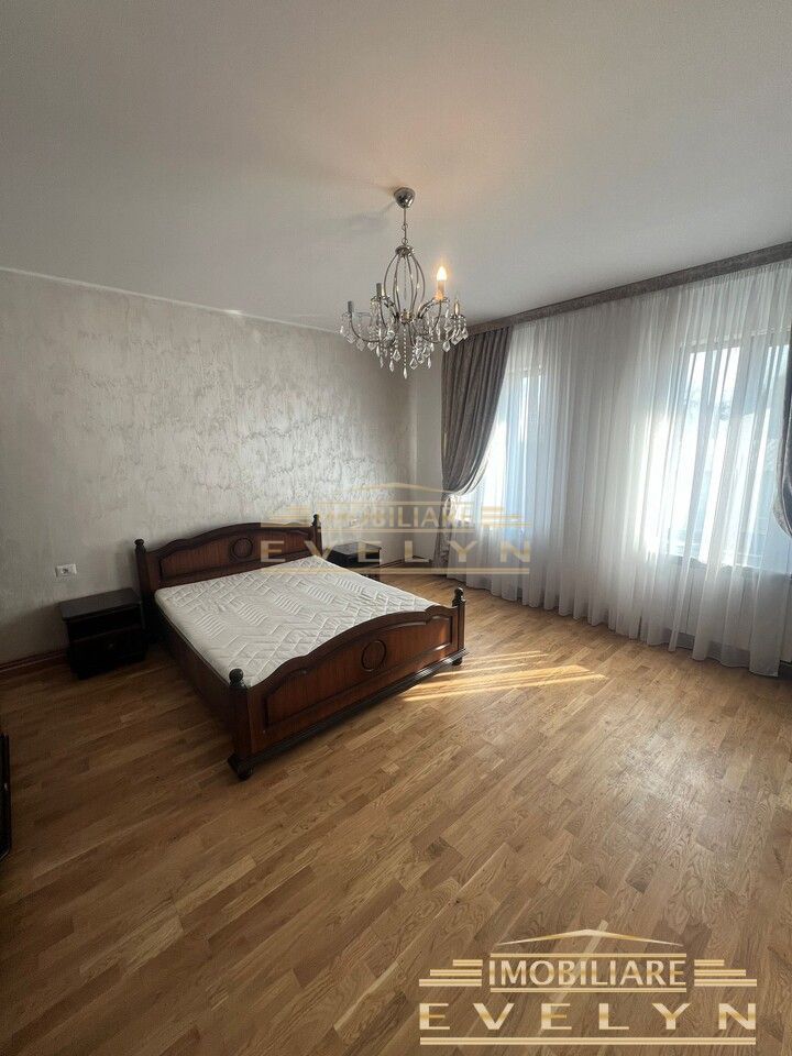 Casa de vanzare in Cristesti la strada principala, renovata complet !! - Poză 7