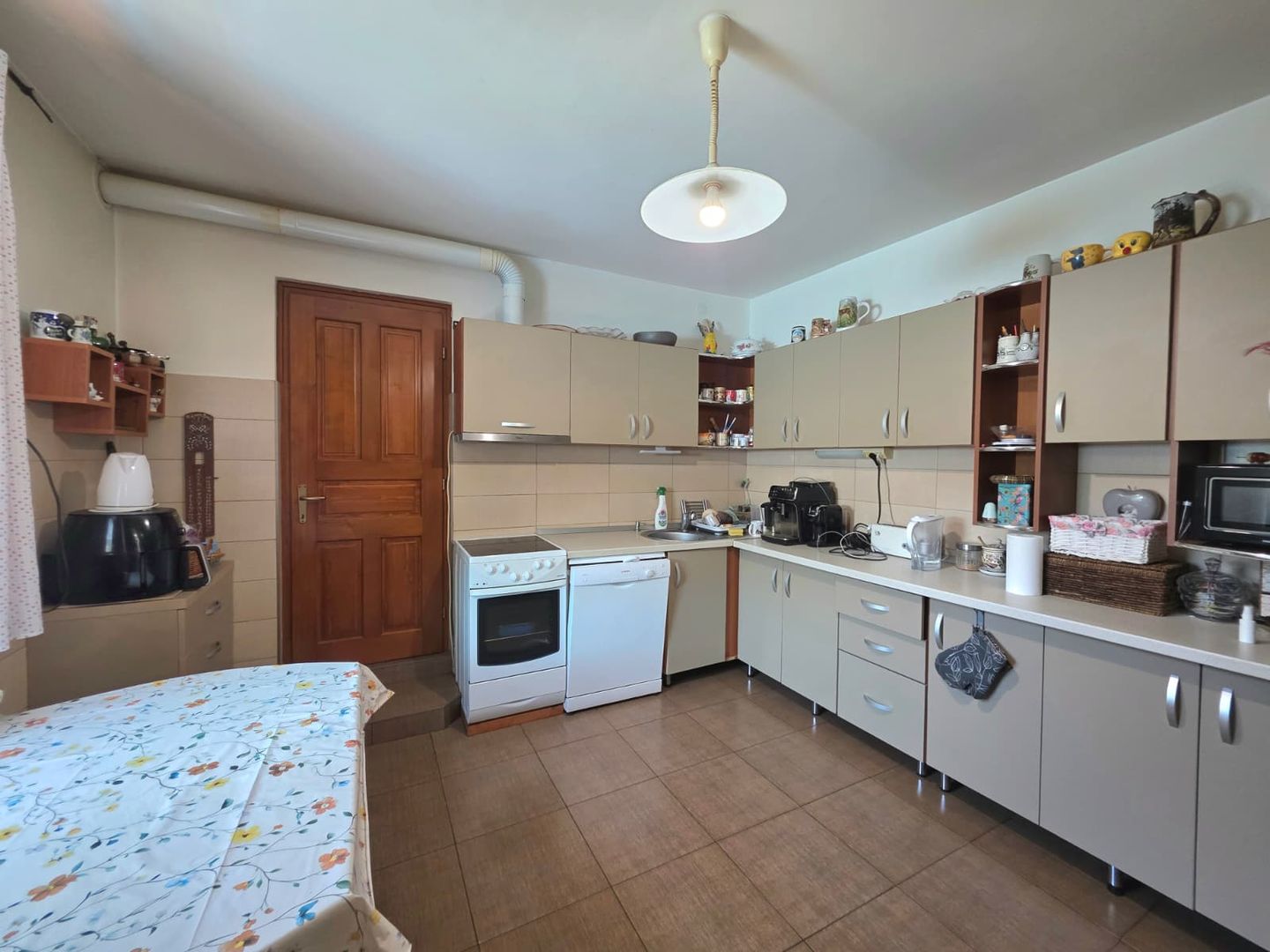PROPRIETATE PREMIUM CU 4.534 MP TEREN- REGHIN STRADA POMETULUI - Poză 16
