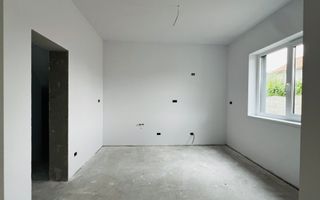 Duplex nou cu 5 camere despartit prin garaj - Dumbravita - Poză 7