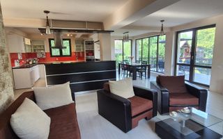Vila de vanzare Breaza - Poză 2