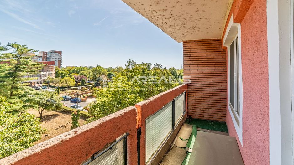 Apartament 3 camere tip Samantha, zona Polivalentă - Poză 11