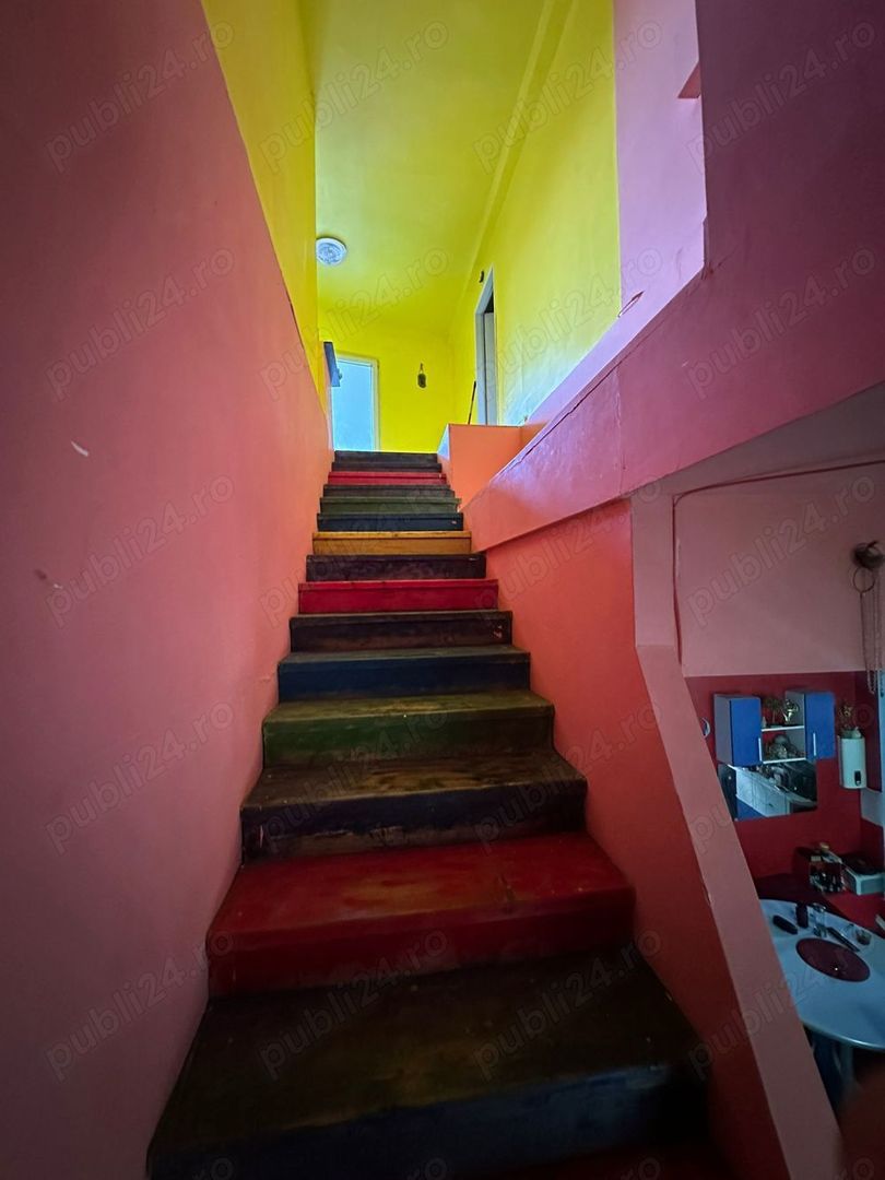 Ag BRASADAS vinde apt. 4 cam 140 mp Etj.1 + mansardă. - Poză 3