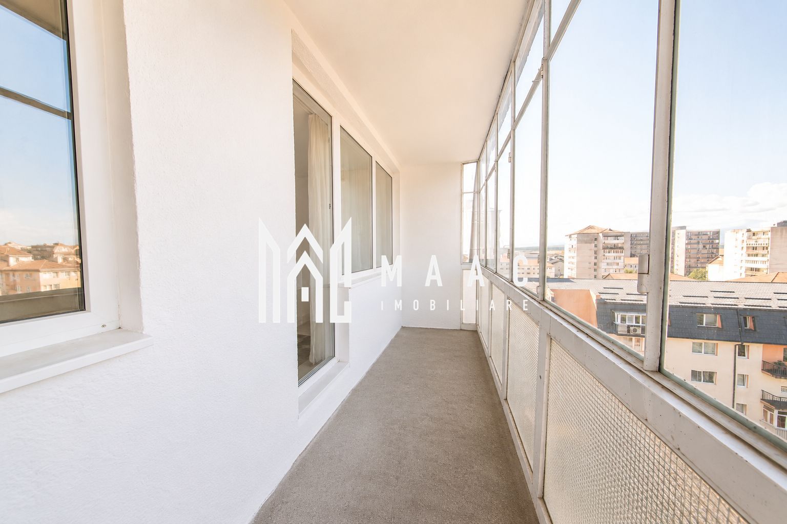 Apartament 2 camere de vânzare| Balcon | Sibiu Oștirii | Etaj Intermediar | Lift - Poză 2