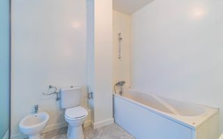 Iancu Nicolae | Complex privat cu facilitati de top | - Poză 10