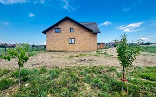 🏡 Casă de vânzare | Burdujeni | 200 mp utili | 7,7 Ari 🏡 - Poză 1