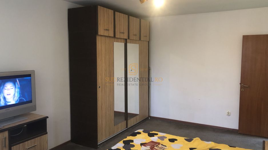 Apartament 2 camere, 3/7, decomandat, Berceni, Comision 0% - Poză 2