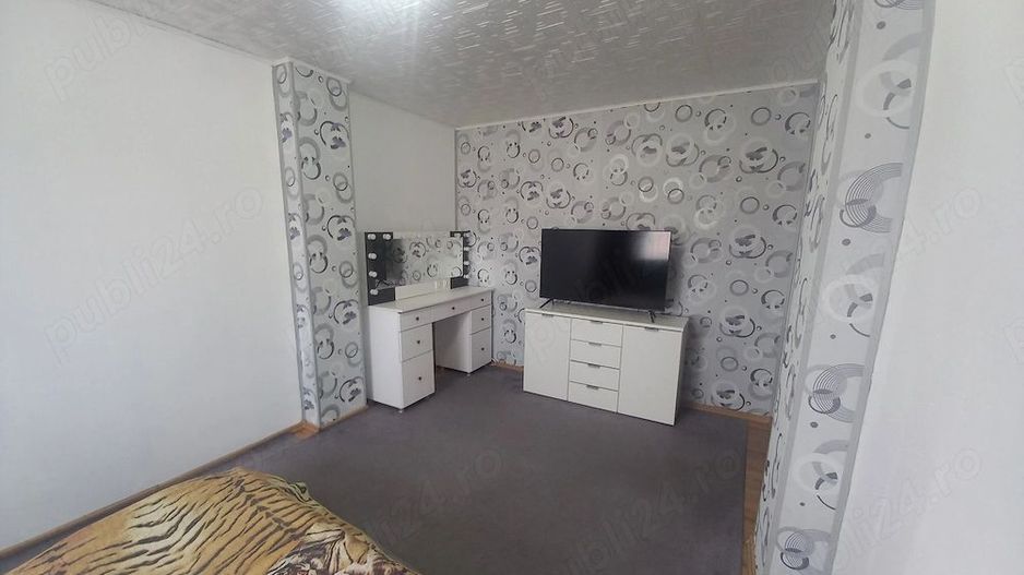 Soarelui | 3 camere | Decomandat | 72 mp | Mobilat și utilat | Centrală proprie - Poză 4