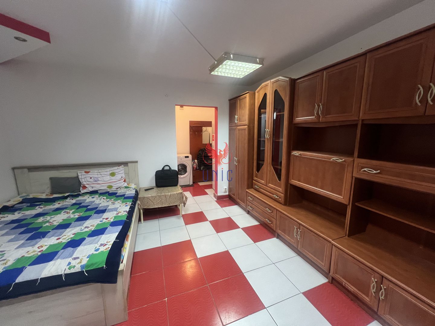 Garsoniera G-uri Brazda Lui Novac - Poză 1