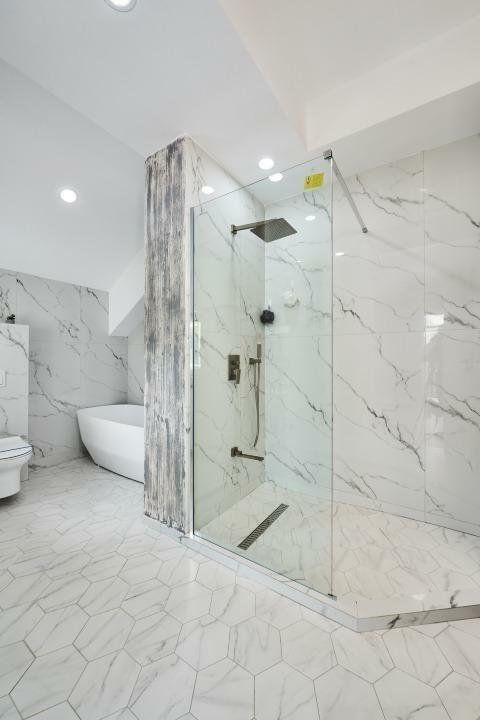 Casa noua de vanzare in Iasi, zona Sorogari, cu vedere catre lac. - Poză 3