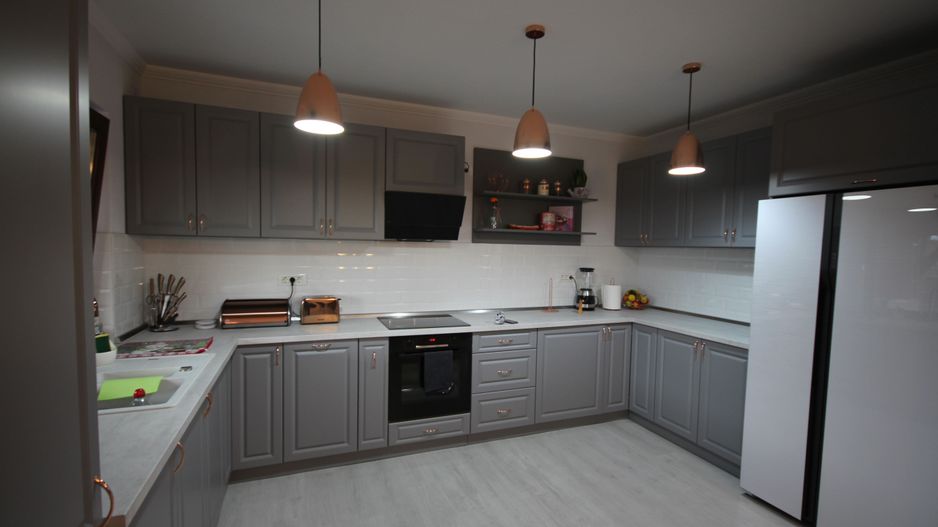 Modern si primitor - Poză 43