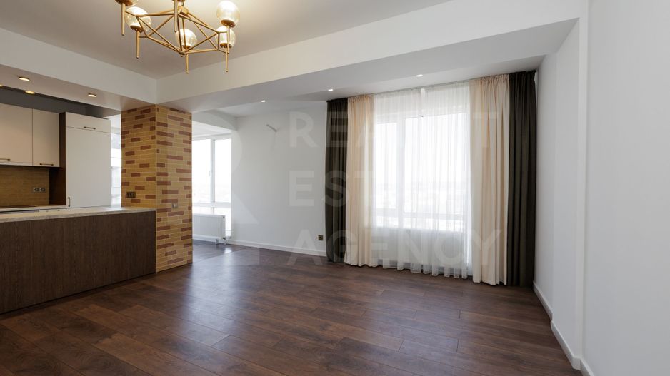 Vânzare, apartament, 2 camere, str. Calea Ieșilor, Sculeni - Poză 2