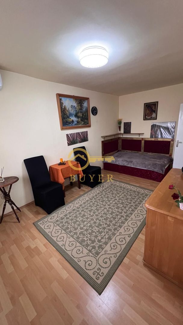 Garsonieră in zona Siretului- etaj 3, pretabil investitie - Poză 1