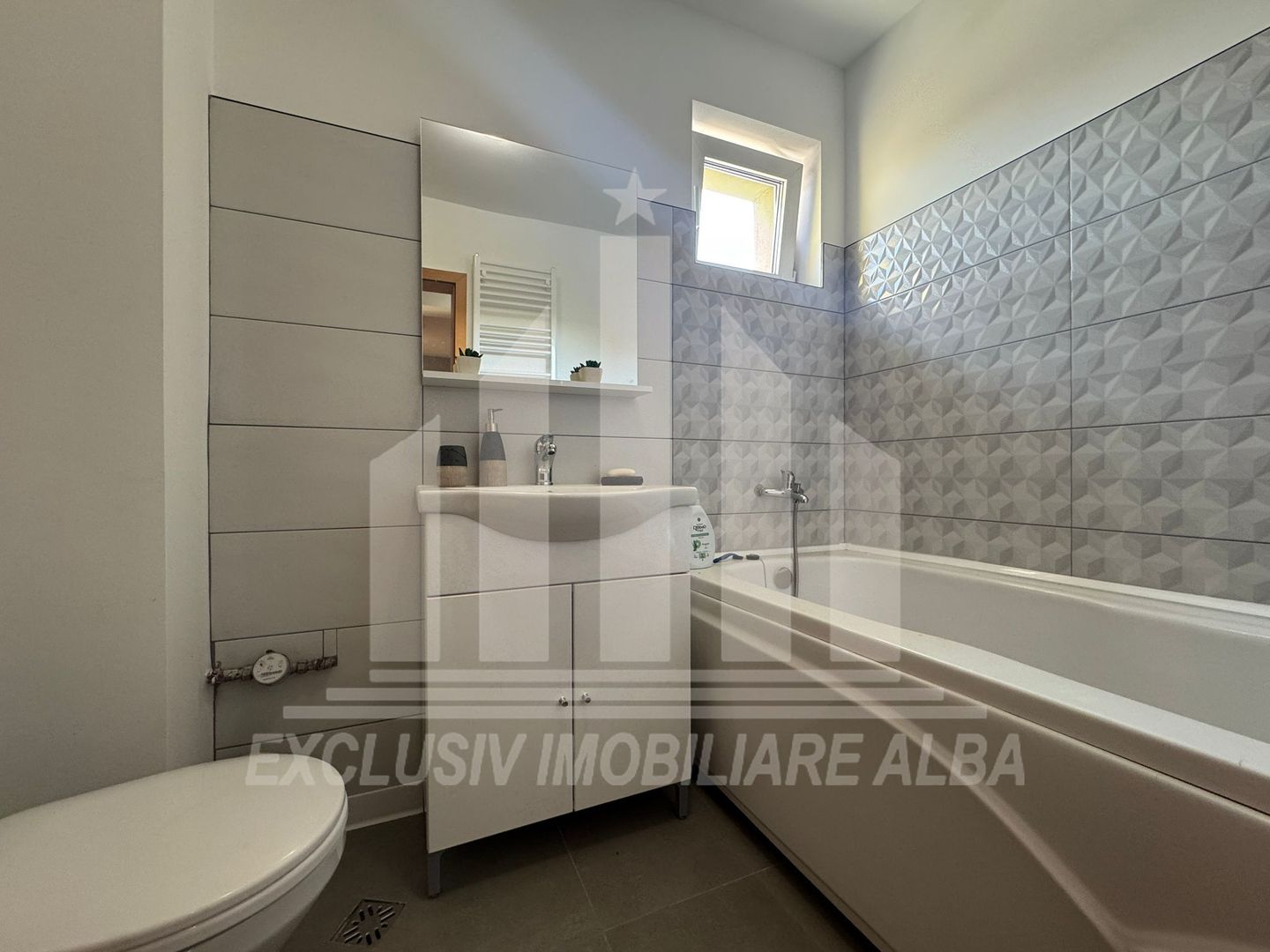 Apartament cu 3 camere decomandate de vanzare, Cetate - Poză 8