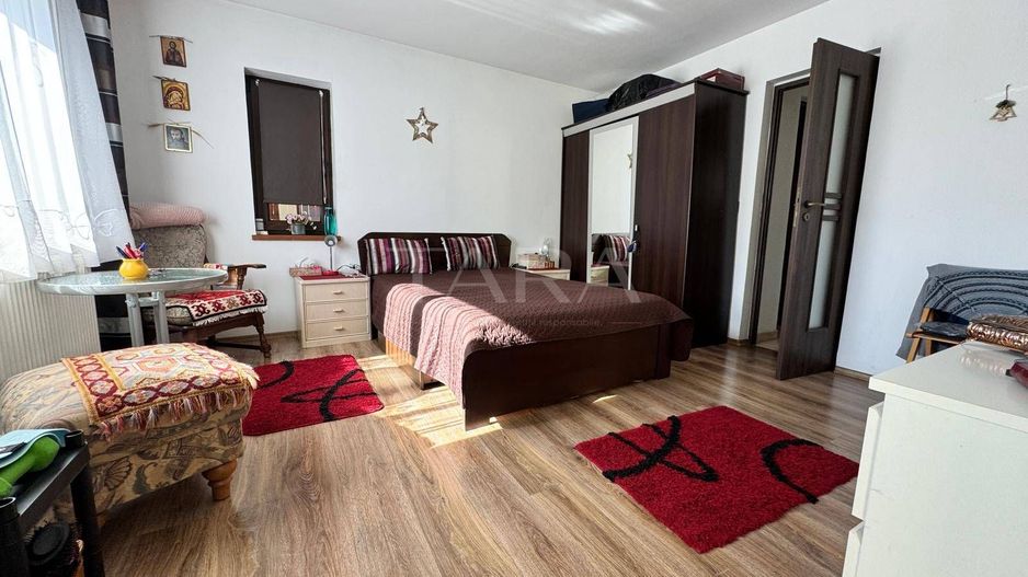 Casă de vânzare Apahida - Poză 1