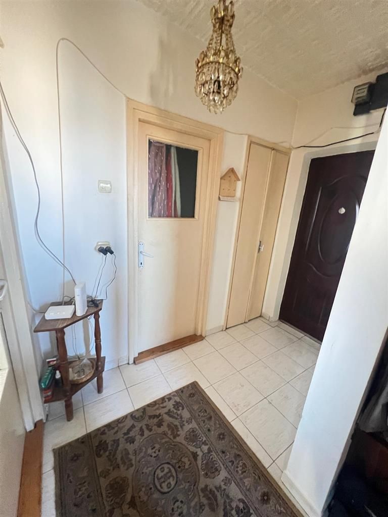 3 camere decomandat etaj 4/10 Dambovita centrala proprie - Poză 11