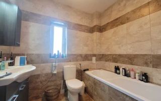 Apartament de vanzare 2 camere, in Selimbar - Poză 2