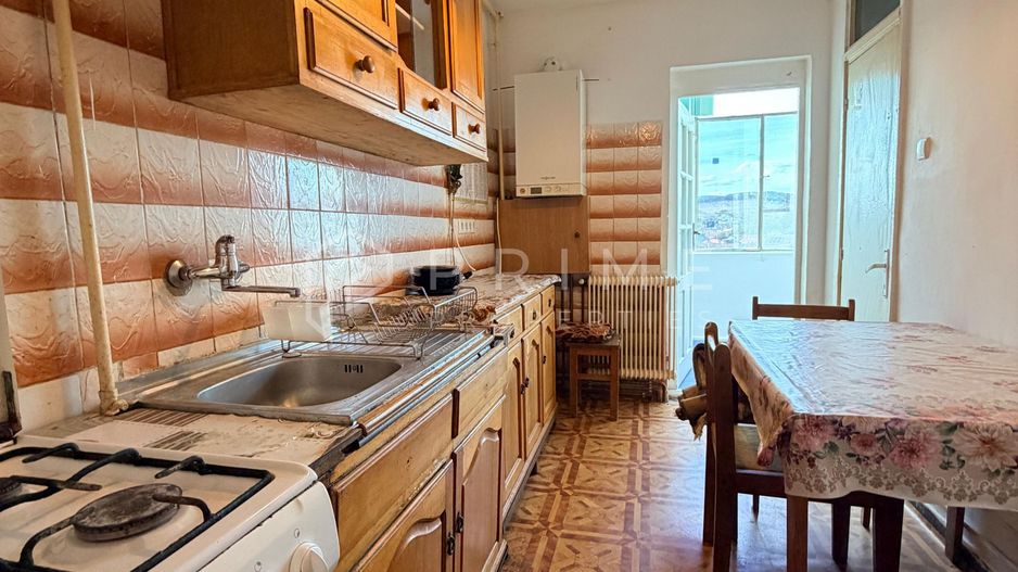 Apartament cu 3 Camere și 2 Băi  – Cartier Unirii - Zona Darina - Poză 8
