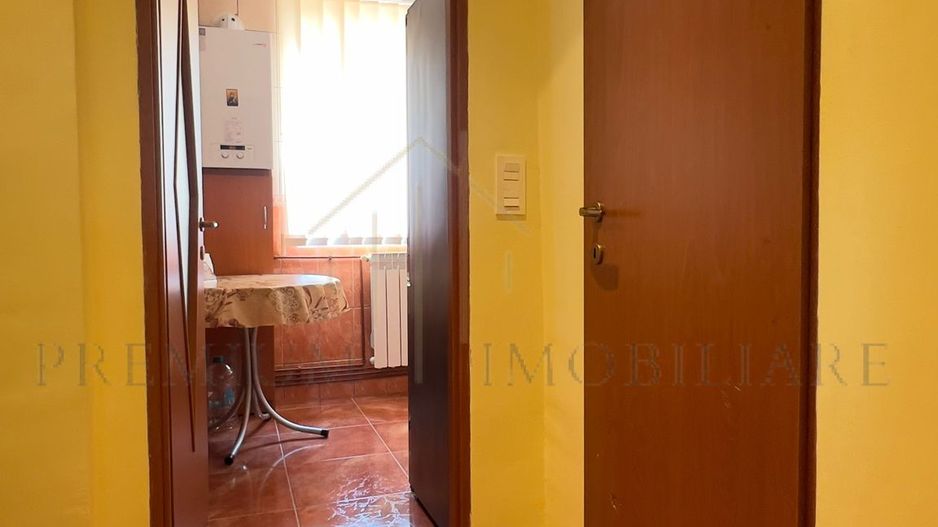 Apartament cu 2 camere decomandat zona de sus - Poză 10
