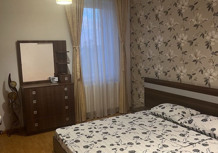 Apartament cu 3 Camere in bloc nou Tomis 3 zona Brotacei - Termen Lung - Poză 4