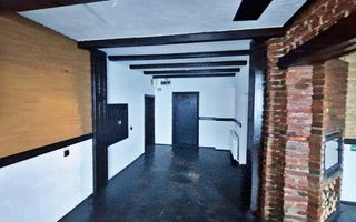 AZURA Imobiliare - Spatiu Comercial Bulevard Ultracentral Pitesti - Poză 5