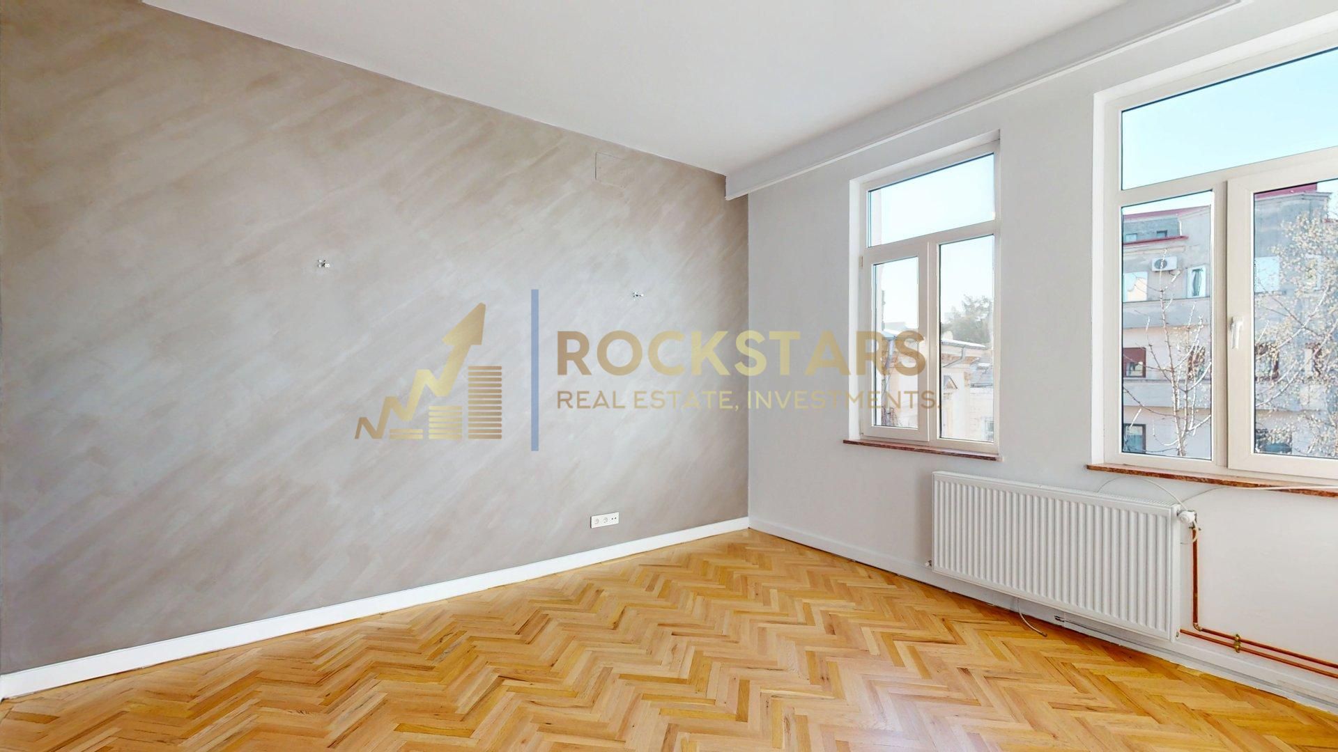 Spatiu Birouri | Etaj 1 + Mansarda | 4 Locuri Parcare | Zona Unirii | 200mp - Poză 4