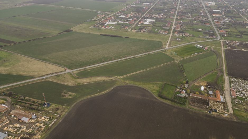 Teren 76.000mp între Sântana și Caporal Alexa - Poză 5