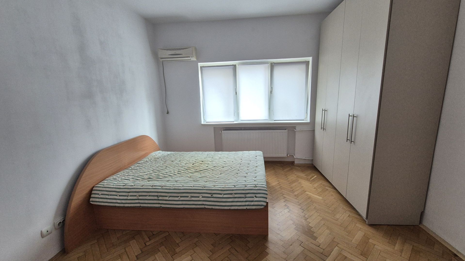 Apartament cu 3 camere 76,61 mp - Universitate - Poză 6