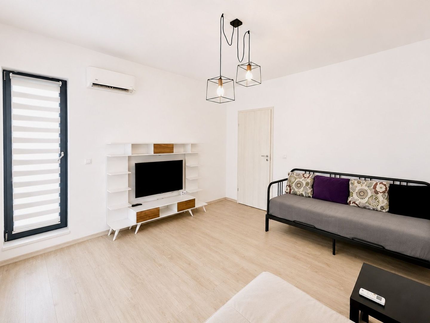 Garsonieră – Exigent Plaza Faza 2 | Mobilată și utilată - Poză 11