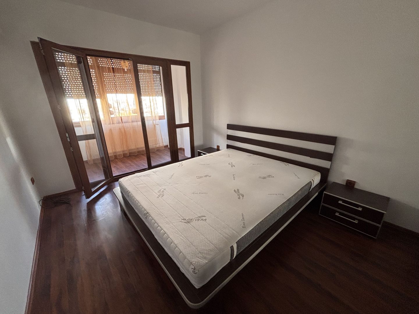 Apartament 3 camere – Bulevardul Dunarea, stradal, etaj 3, decomandat - Poză 18