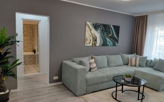 🏡  Apartament 3 camere – Micro 16,  etaj 2, (în spate la Siret) - Poză 2