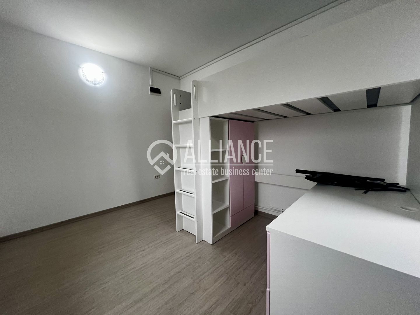 Palazu Mare (cod 05) - Casa 5 camere cu curte, renovata complet - Poză 20