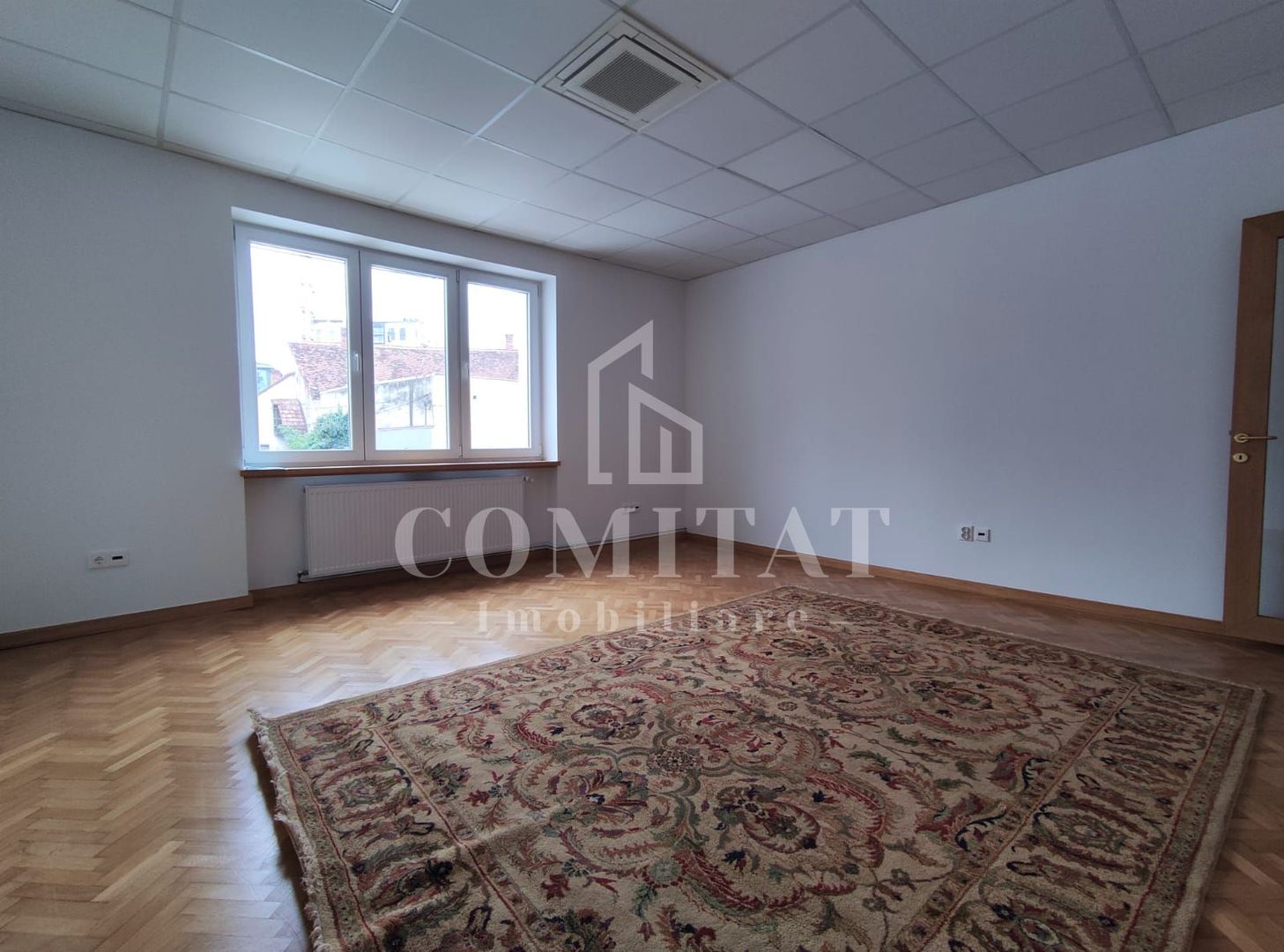 Spațiu oferit spre închiriere | Piața Mihai Viteazu - Poză 2