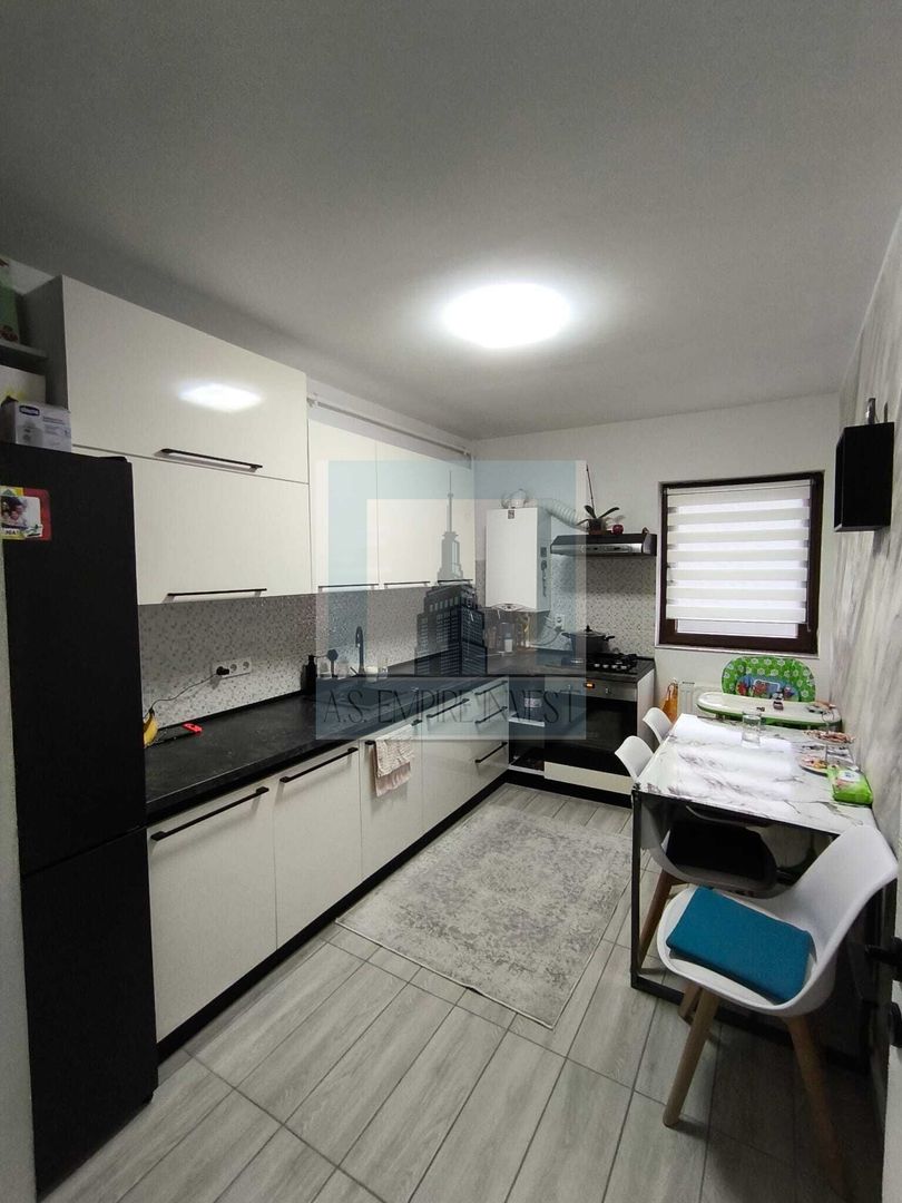 De vanzare un superb apartament de 2 camere in zona Tractorul - Poză 7