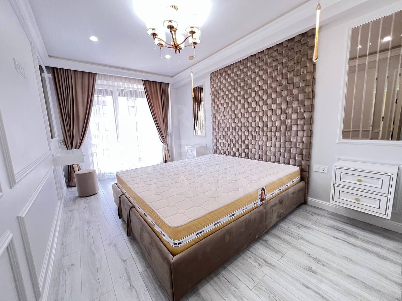 Chirie, apartament, 2 camere, str. Calea Ieșilor, Buiucani - Poză 1