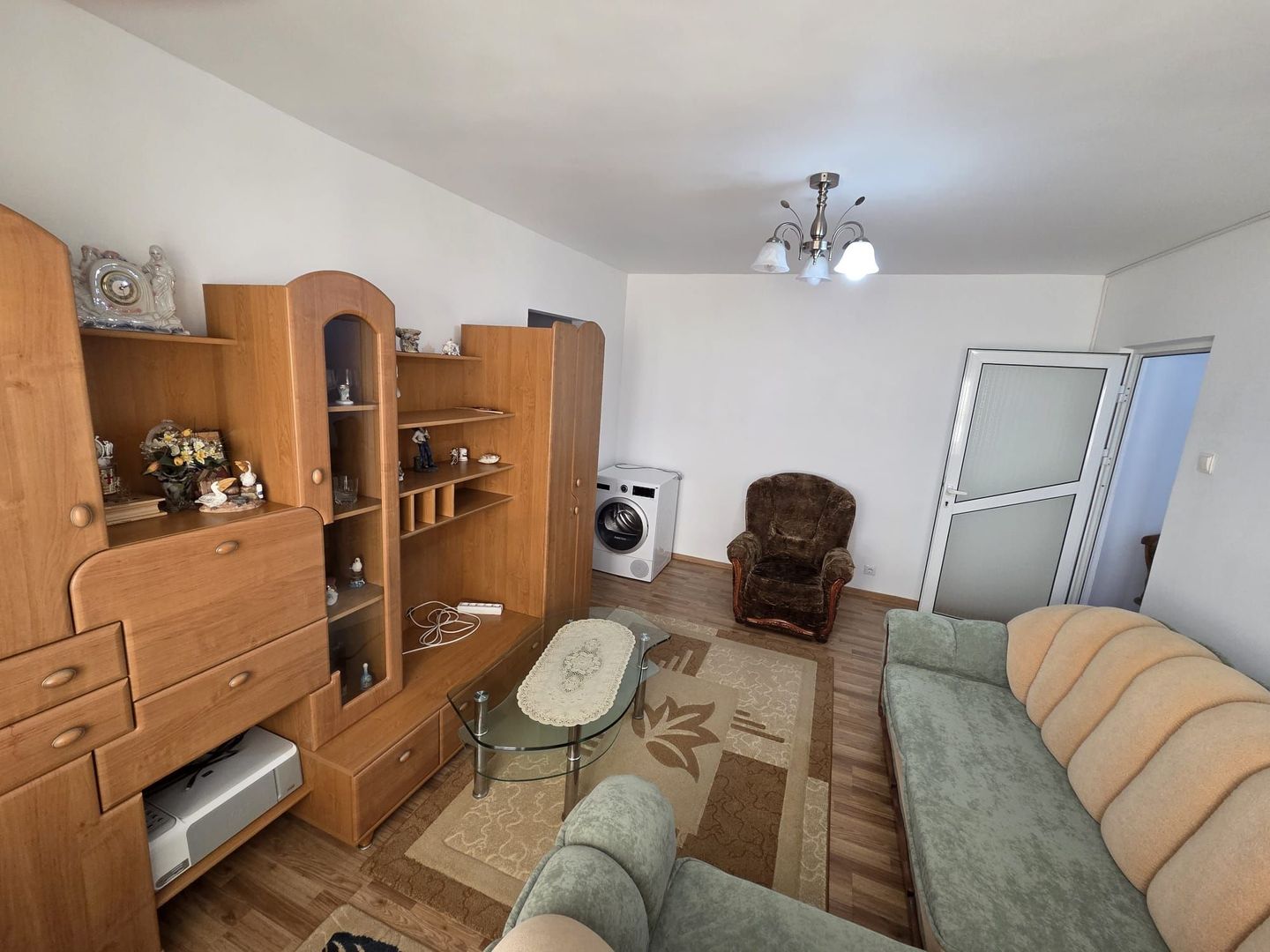 Apartament 2 camere, etaj 1, zonă excelenta - Poză 6